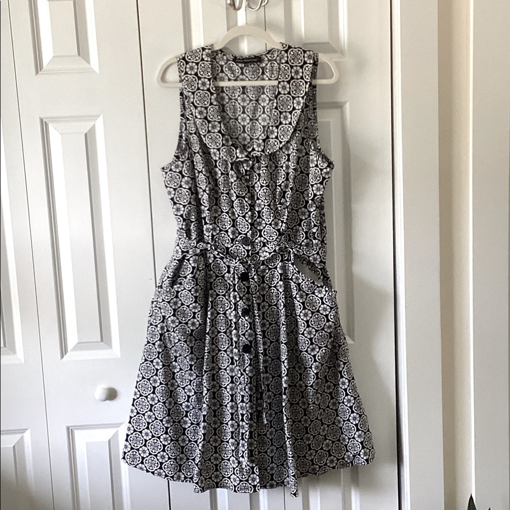 Mlle Gabrielle floral Dress. Retro style